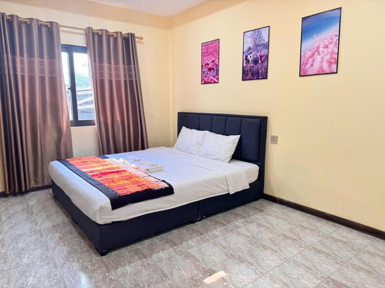 Yula Hotel Thatluang Vientiane Eksteriør bilde