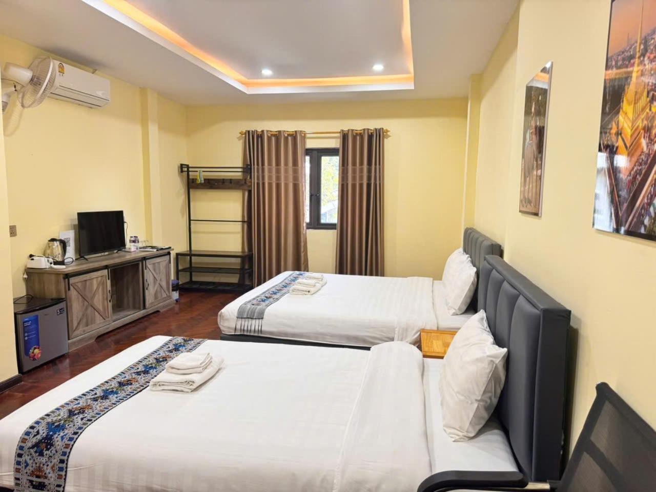 Yula Hotel Thatluang Vientiane Eksteriør bilde